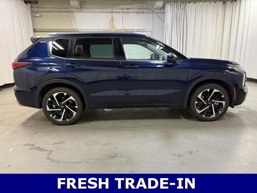 2023 Mitsubishi Outlander SEL