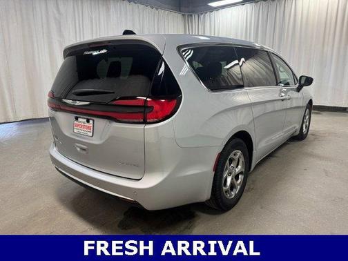 2024 Chrysler Pacifica Limited