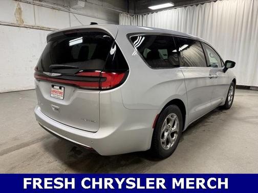 2024 Chrysler Pacifica Limited