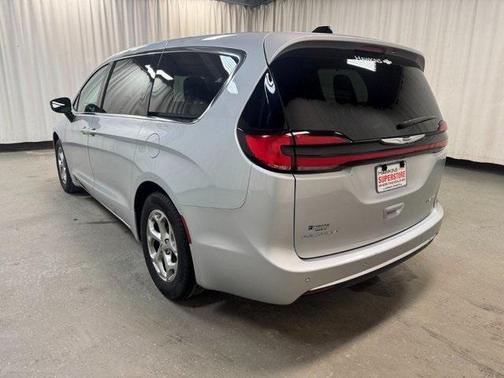 2024 Chrysler Pacifica Limited