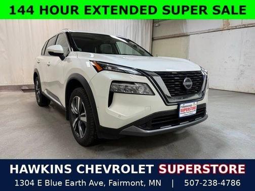 White 2023 Nissan Rogue SL