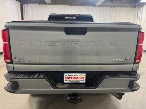 2025 Chevrolet Silverado 3500 High Country