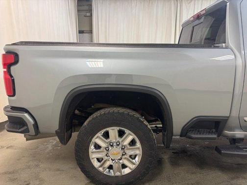 2025 Chevrolet Silverado 3500 High Country