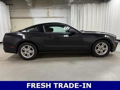 2014 Ford Mustang V6