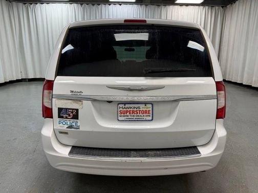 Bright White Clearcoat 2016 Chrysler Town & Country Touring