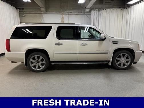 2013 Cadillac Escalade ESV Luxury