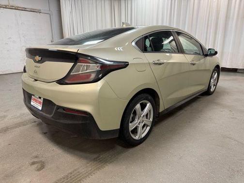 2017 Chevrolet Volt LT