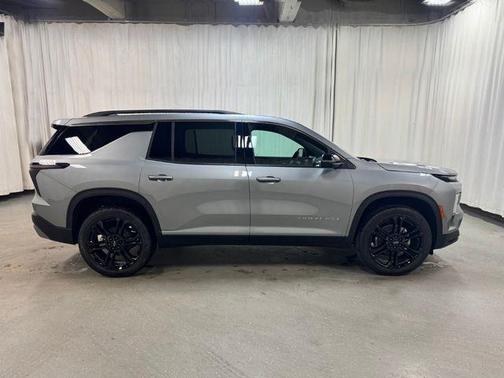 Gray 2026 Chevrolet Traverse LT