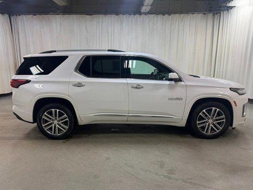 2022 Chevrolet Traverse High Country