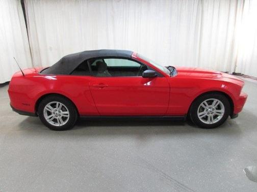 2012 Ford Mustang V6