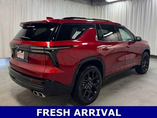 Radiant Red 2024 Chevrolet Traverse RS