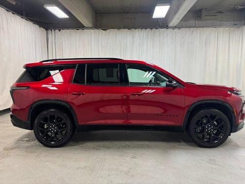 Radiant Red 2024 Chevrolet Traverse RS