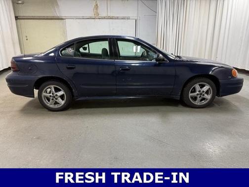 2004 Pontiac Grand Am SE1