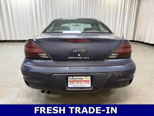 2004 Pontiac Grand Am SE1