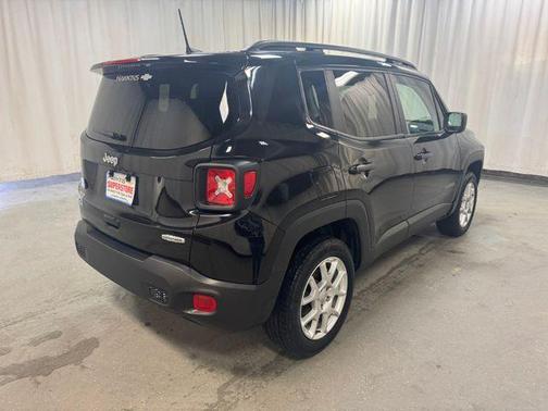 Black Clearcoat 2020 Jeep Renegade Latitude