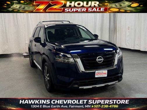 2023 Nissan Pathfinder Platinum