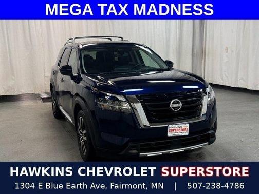 2023 Nissan Pathfinder Platinum