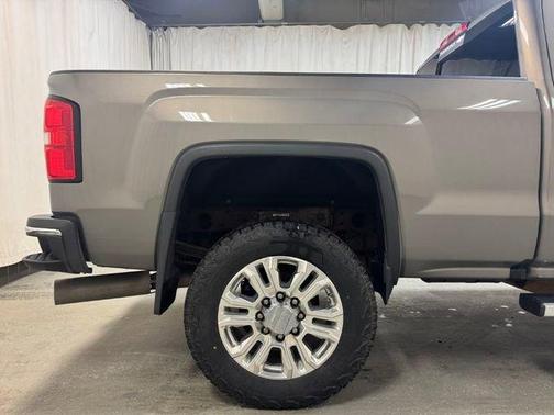 2017 GMC Sierra 2500 SLT
