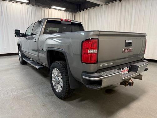 2017 GMC Sierra 2500 SLT