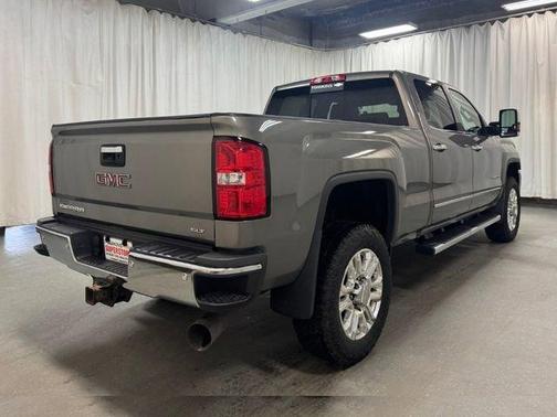 2017 GMC Sierra 2500 SLT