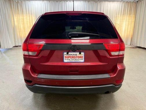 Deep Cherry Red Crystal Pearlcoat 2012 Jeep Grand Cherokee Laredo