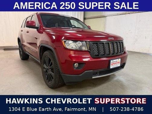 Deep Cherry Red Crystal Pearlcoat 2012 Jeep Grand Cherokee Laredo