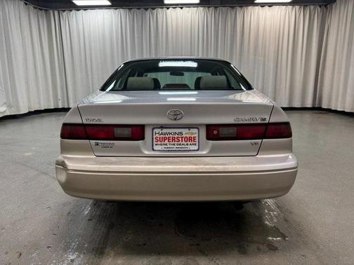 1998 Toyota Camry LE
