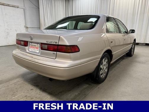 1998 Toyota Camry LE