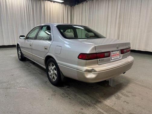 1998 Toyota Camry LE