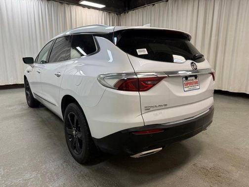 White Frost Tri-Coat 2024 Buick Enclave Essence