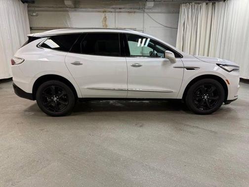 White Frost Tri-Coat 2024 Buick Enclave Essence