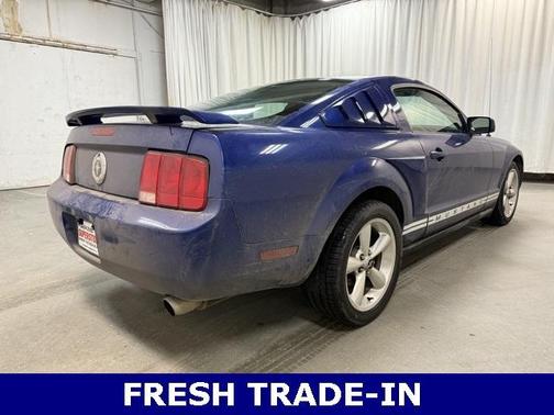 2005 Ford Mustang 
