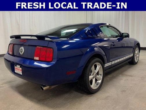 2005 Ford Mustang 