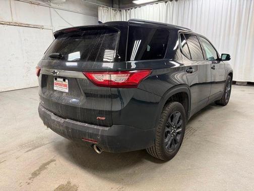 Graphite Metallic 2020 Chevrolet Traverse RS