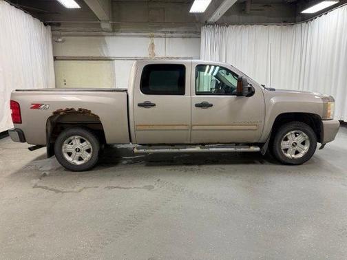Silver Birch Metallic 2009 Chevrolet Silverado 1500 LT Crew Cab