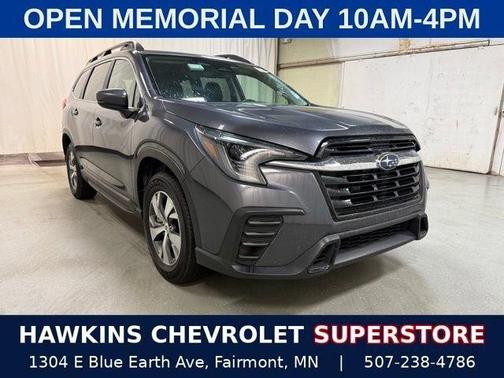 Magnetite Gray Metallic 2025 Subaru Ascent Premium