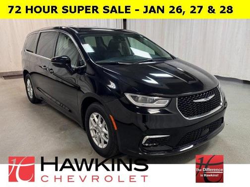 2024 Chrysler Pacifica Touring-L