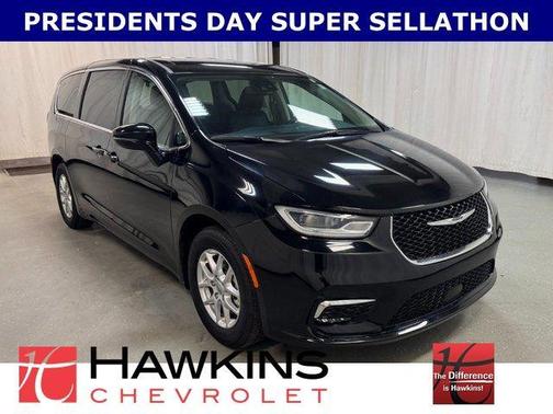 2024 Chrysler Pacifica Touring-L