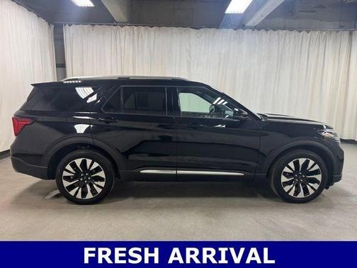 Agate Black Metallic 2025 Ford Explorer Platinum
