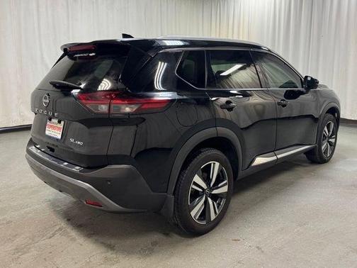 Black 2023 Nissan Rogue SL