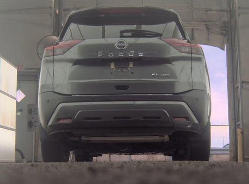 Gun Metallic 2023 Nissan Rogue SL