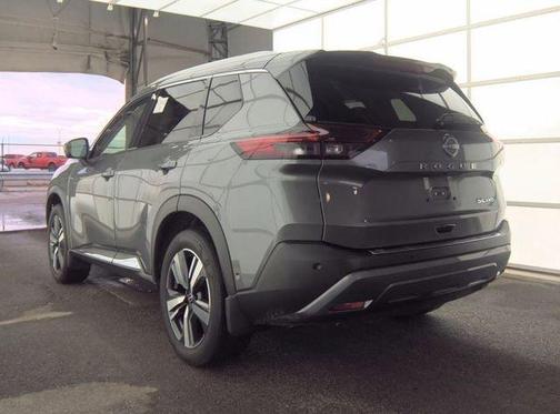 Gun Metallic 2023 Nissan Rogue SL