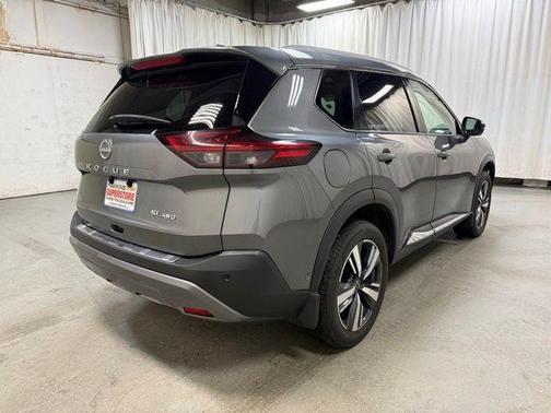 Gun Metallic 2023 Nissan Rogue SL
