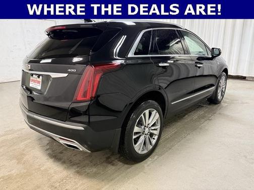 2022 Cadillac XT5 Premium Luxury
