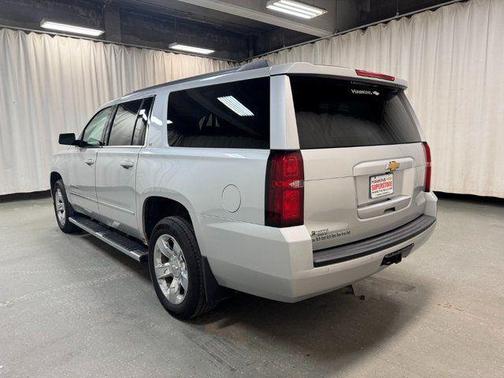 2017 Chevrolet Suburban LT