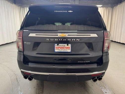 2023 Chevrolet Suburban Premier