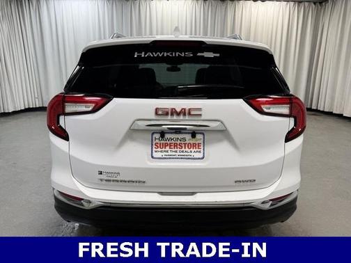 2022 GMC Terrain SLT