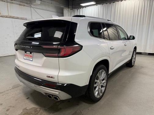 2025 GMC Acadia Denali