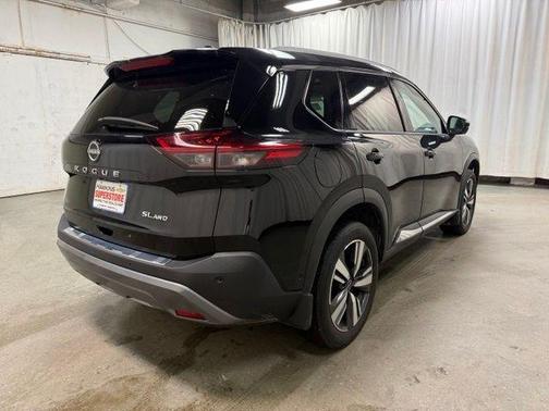 Black 2023 Nissan Rogue SL