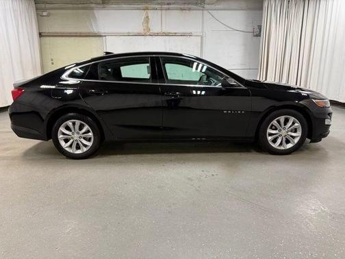 2025 Chevrolet Malibu LT